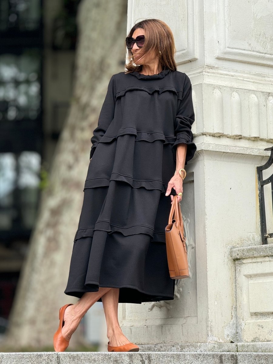 Linda | Maxi Black Jurk - Lune Amsterdam