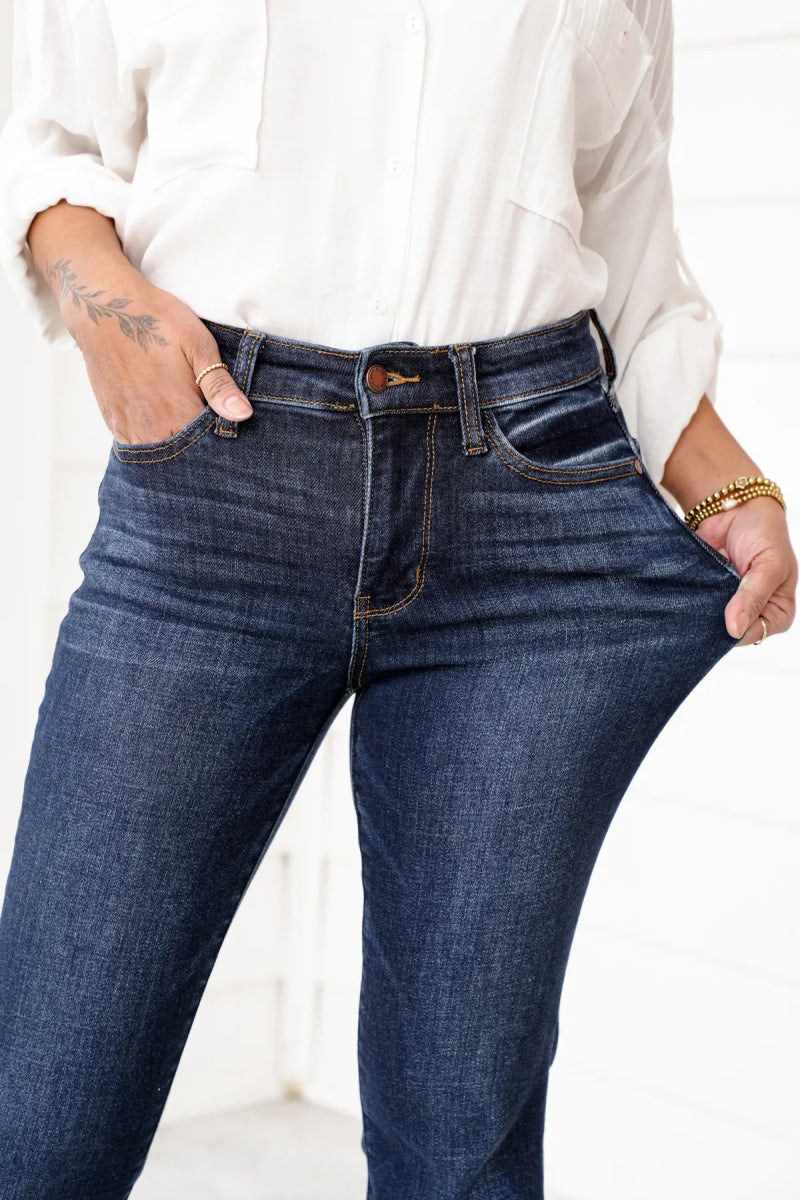 Silvia | Bootcut Jeans - Lune Amsterdam
