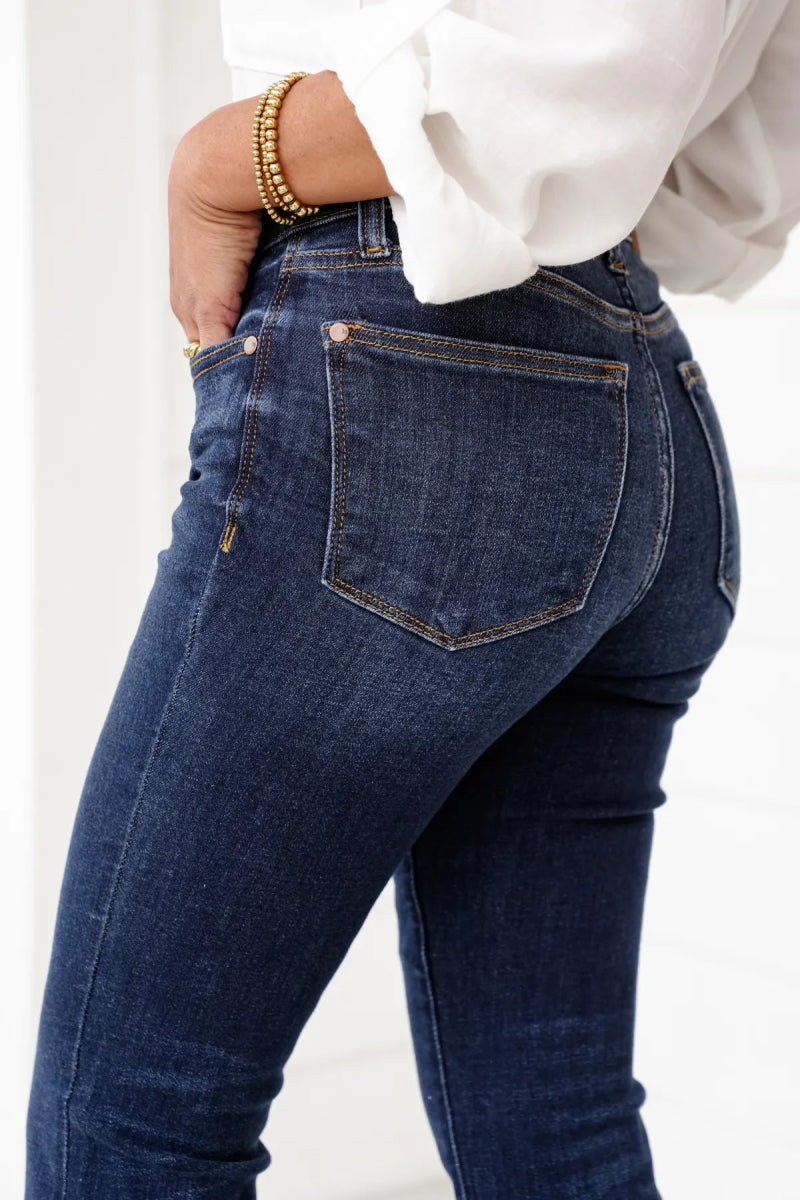 Silvia | Bootcut Jeans - Lune Amsterdam