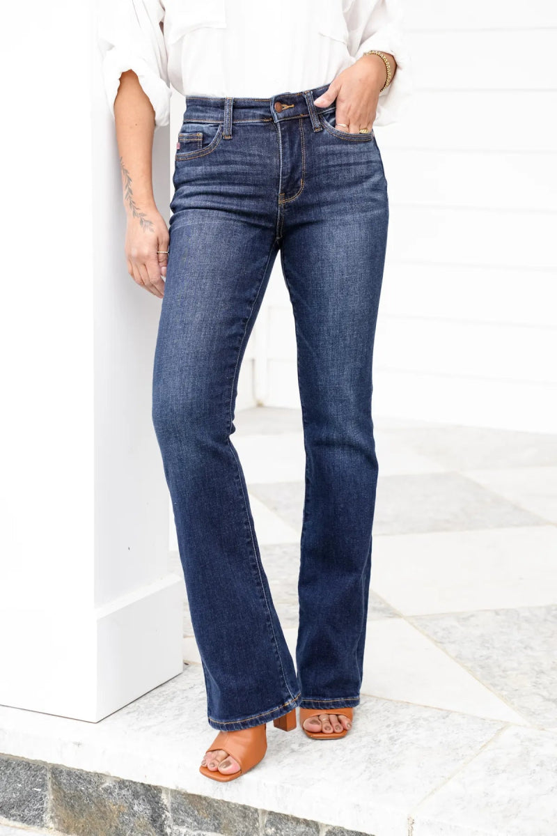 Silvia | Bootcut Jeans - Lune Amsterdam