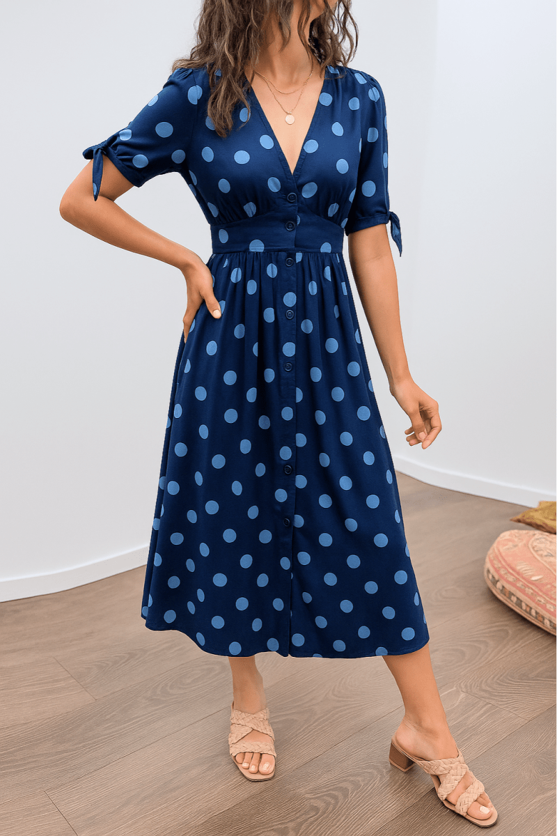 Brittney™ | Elegante stippen jurk met V - hals - Lune Amsterdam